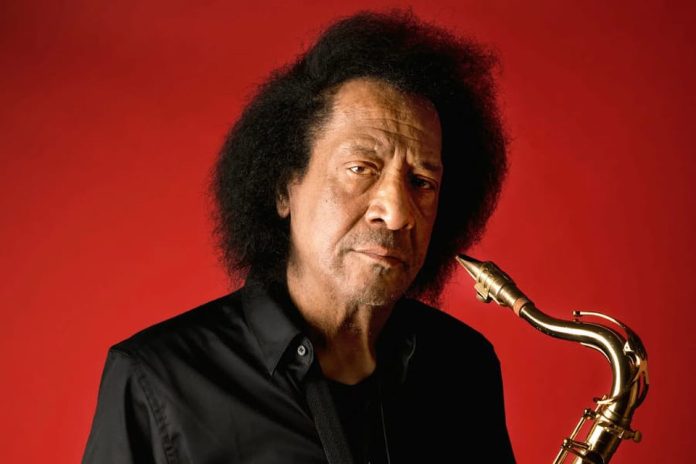 2BDDECB8-EC96-48C4-857E-4AF21AEE887D