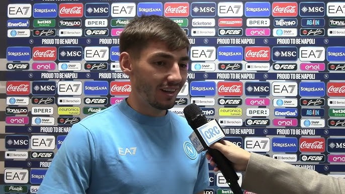 Napoli, Gilmour: “Como e Eintracht sono due squadre forti, siamo davvero un bel gruppo” Napoli, Gilmour: “Como e Eintracht sono due squadre forti, siamo davvero un bel gruppo”