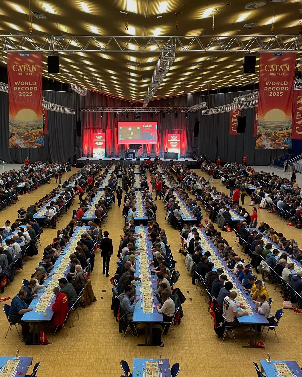 Catan unisce il mondo: a Essen il gioco diventa linguaggio universale Catan unisce il mondo: a Essen il gioco diventa linguaggio universale