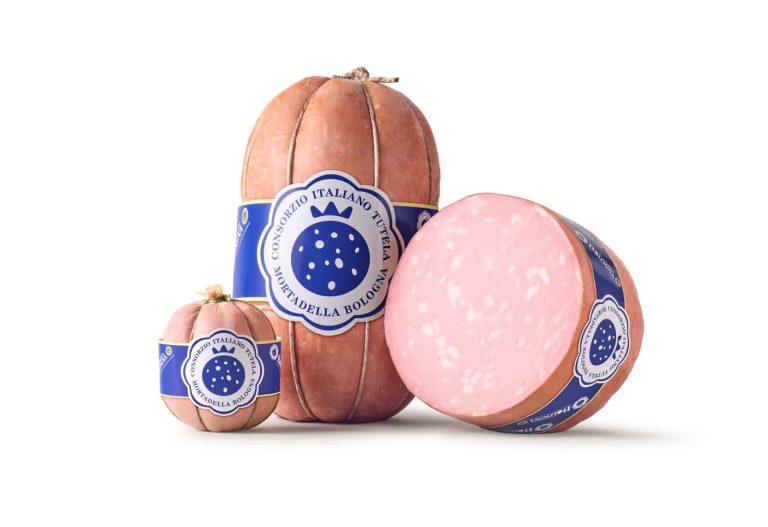 Mortadella Day 2025: la Regina Rosa del gusto celebra il suo legame con il cinema Mortadella Day 2025: la Regina Rosa del gusto celebra il suo legame con il cinema