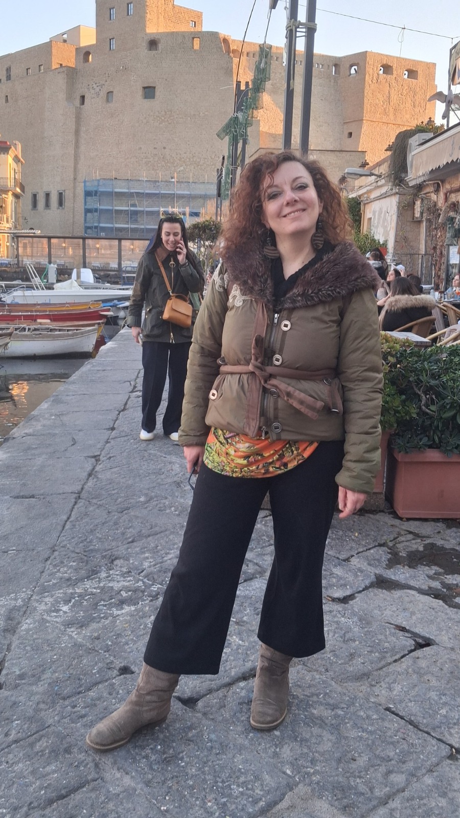 CLELIA MOSCARIELLO presenta il suo libro 
